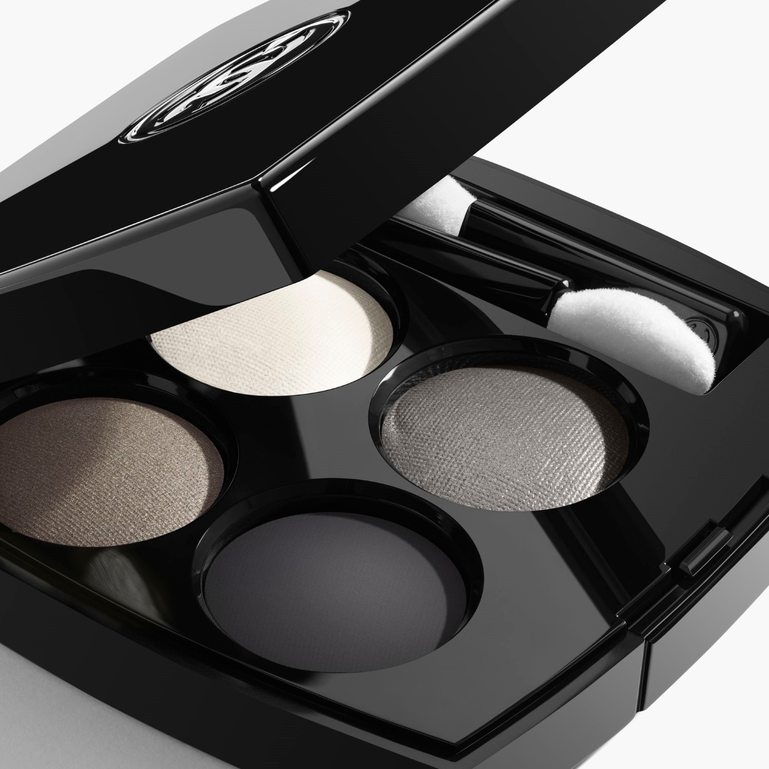 SOMBRAS DE OJOS EFECTOS MÚLTIPLES